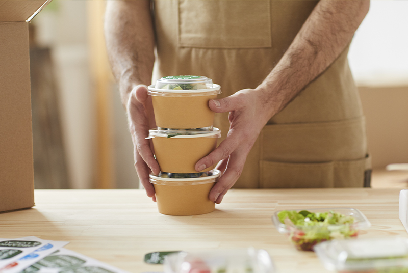 Apakah kelebihan pinggan mangkuk pakai buang?