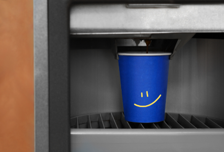 Cara Mencari Cawan Kertas yang Serasi dengan Mesin Layan Diri Anda